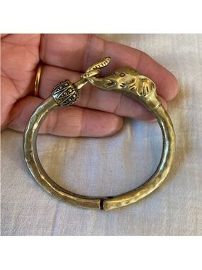 Lucky Brand Hammered Brass Elephant Hinge Cuff - Gold